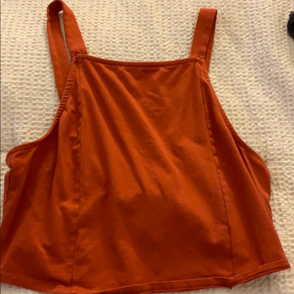 Orange tie-back tanktop